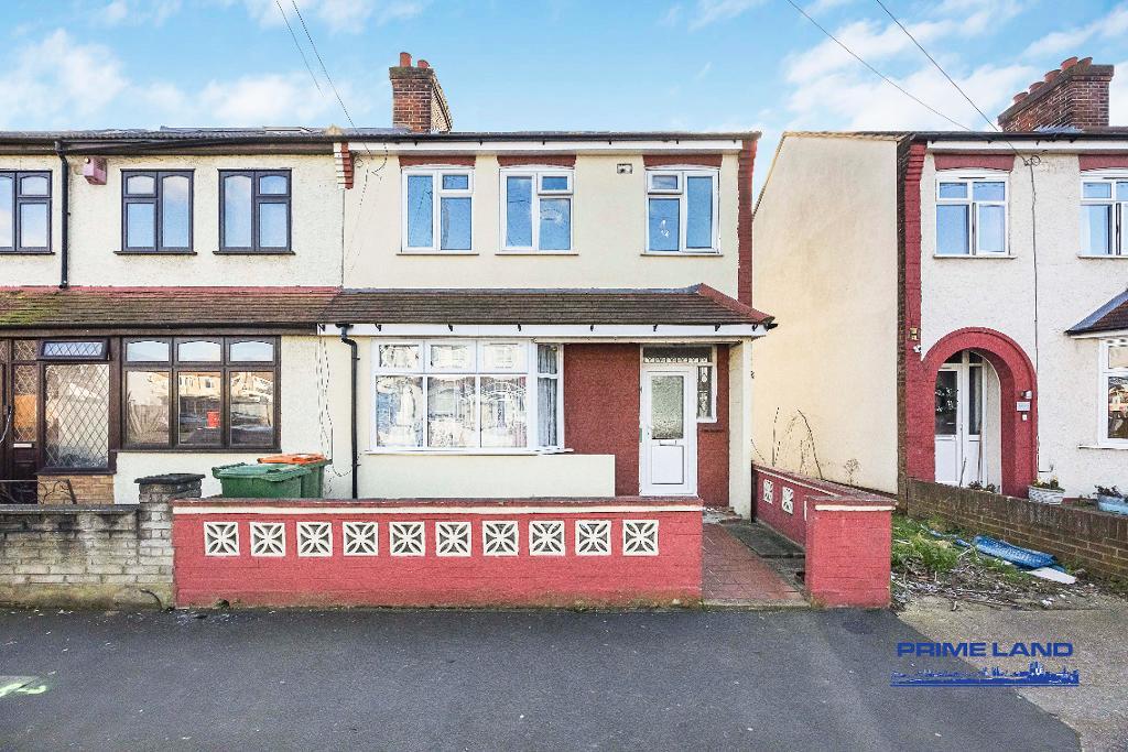 Roman Road, London, E6 3SJ